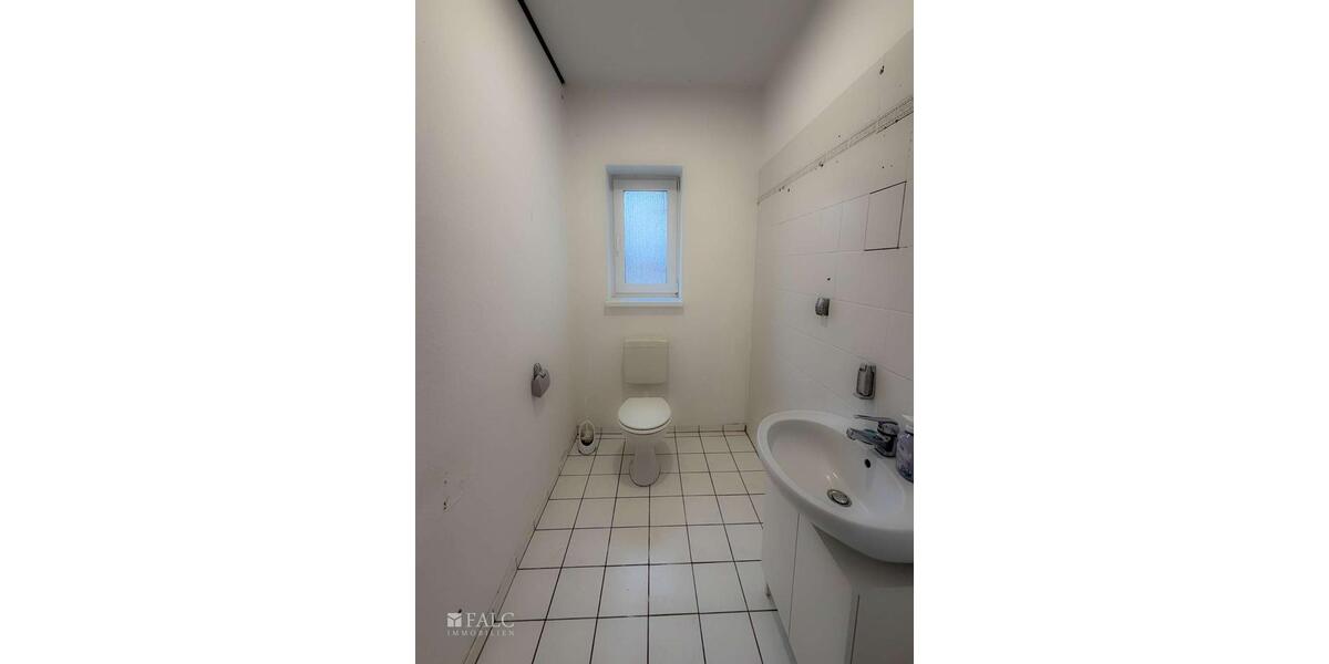 Gewerbeobjekt Ludwigsfelde - 2.000&euro; | Angebot:22013775