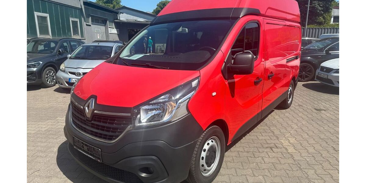 Renault Trafic 160.000 km 14.600 &euro; Berlin 12057