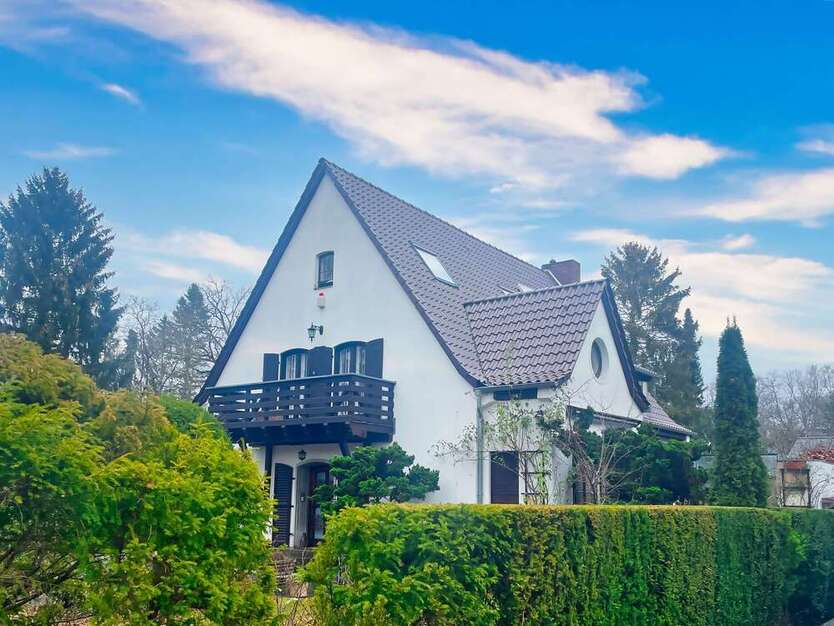 Haus zum Kaufen in Berlin 1.549.000 € 313 m²