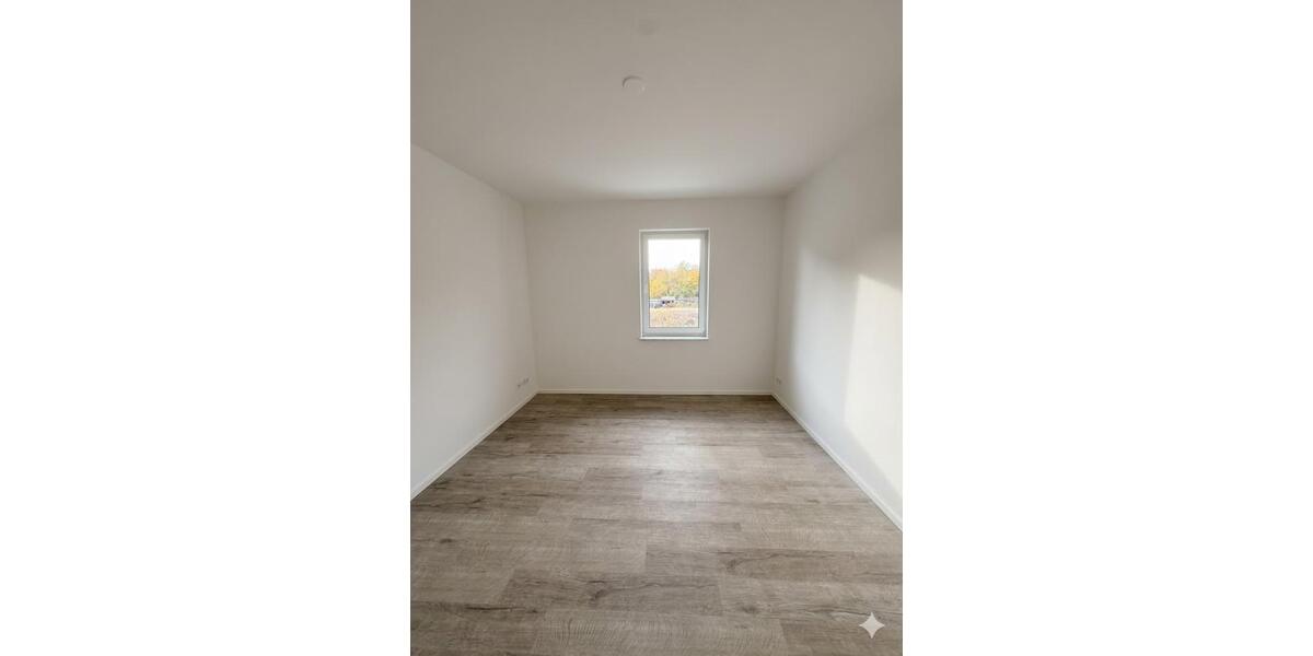 Etagenwohnung Rüdersdorf bei Berlin Hennickendorf - 5 Zimmer, 139 m&sup2;, 1.599&euro; | Angebot:26681689