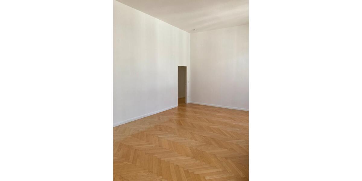 Dachgeschoßwohnung Berlin Charlottenburg-Wilmersdorf - 3 Zimmer, 111 m&sup2;, 1.850&euro; | Angebot:25892427
