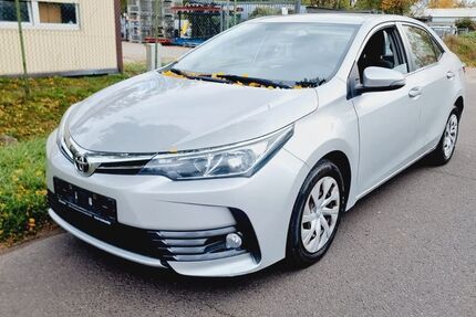 Toyota Corolla 198.009 km 12.800 &euro; Berlin 13629
