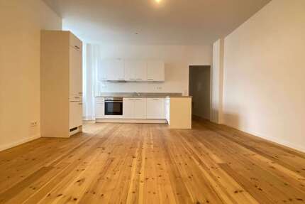 Wohnung zum Mieten in Berlin 1.673,65 € 85 m² 3 zimmer