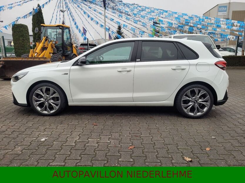 Hyundai i30 36.725 km 19.500 € Königs Wusterhausen - OT Niederlehme 15713