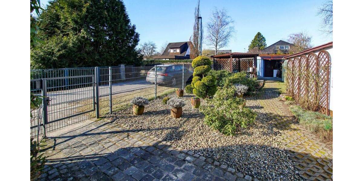 Einfamilienhaus Berlin Altglienicke - 2 Zimmer, 80 m&sup2;, 375.000&euro; | Angebot:26016964