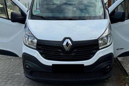 Renault Trafic 280.000 km 13.000 &euro; Berlin 12347