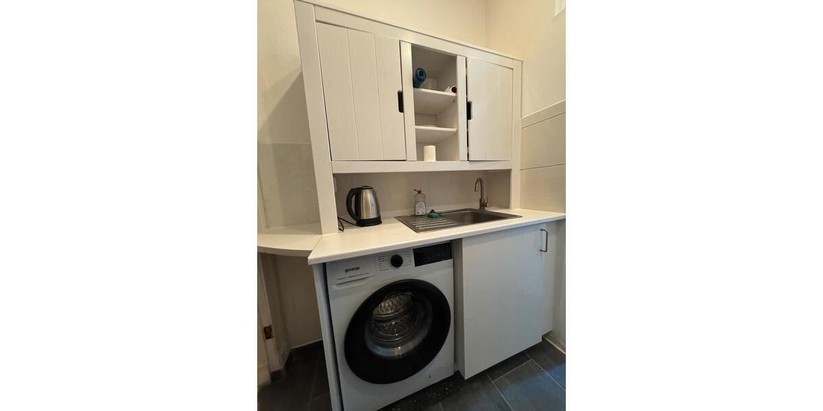 Etagenwohnung Berlin Reinickendorf - 1 Zimmer, 8 m&sup2;, 420&euro; | Angebot:25347569