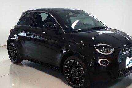 Fiat 500e 5.000 km 23.990 &euro; Hohen Neuendorf 16540