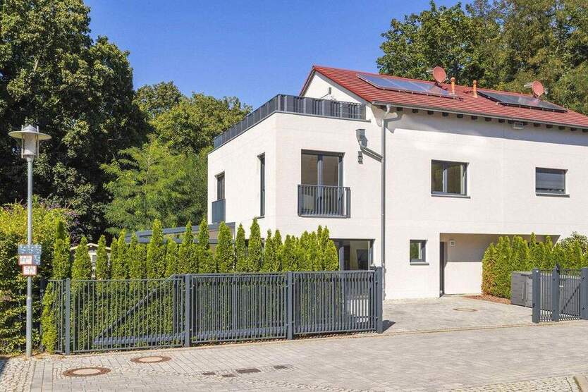 Exklusive, renovierte Doppelhaushälfte in der Templiner Vorstadt in Potsdam 5 zimmer