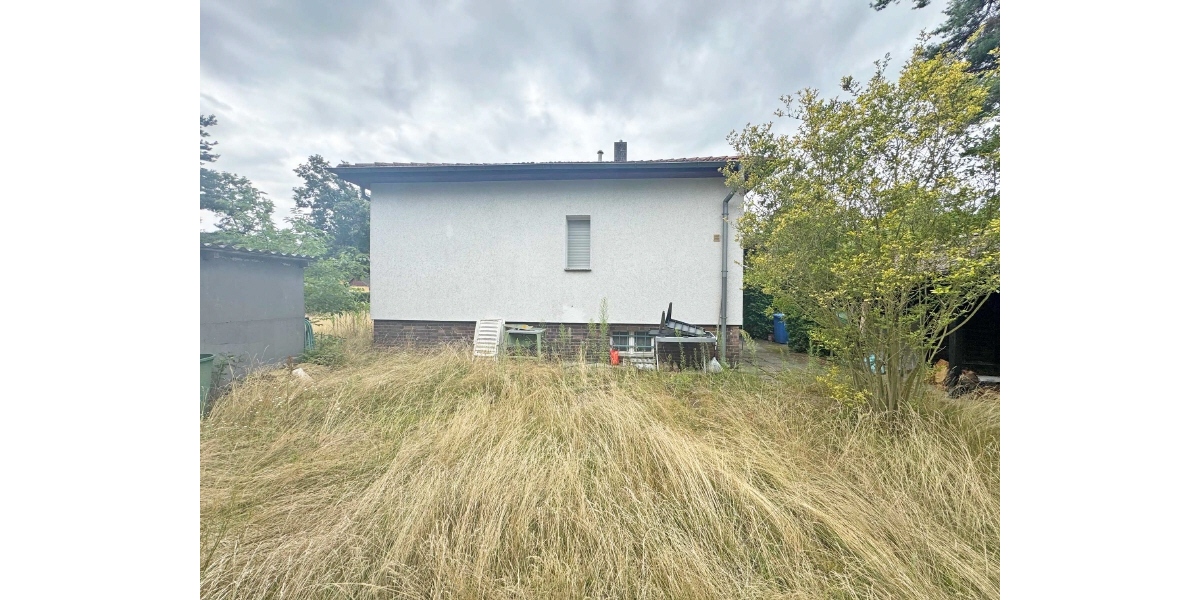 schönes Baugrundstück mit kleinem Bestandshaus 3 zimmer