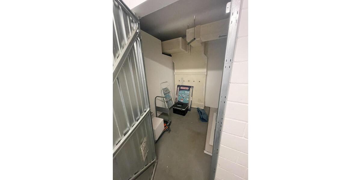 Erdgeschoßwohnung Berlin - 3 Zimmer, 71 m&sup2;, 1.950&euro; | Angebot:26683038
