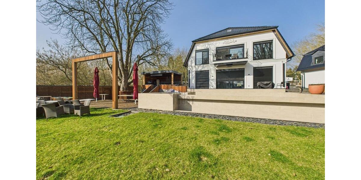 DAS BESTE AUS ZWEI WELTEN – STADTNÄHE & SEEROMANTIK IN EINEM ZUHAUSE 7 zimmer