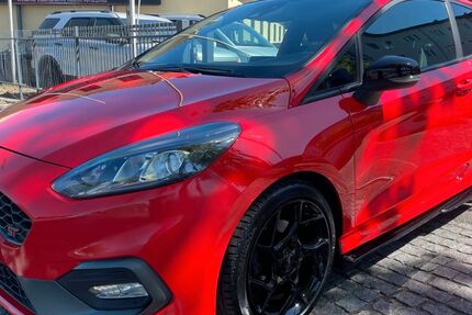 Ford Fiesta 198.000 km 8.990 &euro; Berlin - Tempelhof 12107