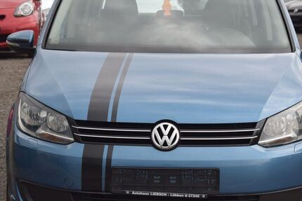 VW Touran 249.000 km 2.999 &euro; Berlin 13597