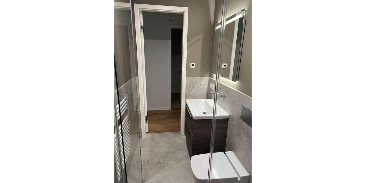 Etagenwohnung Berlin Neukölln - 2 Zimmer, 34 m&sup2;, 1.140&euro; | Angebot:26586442