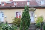 Attraktives Investmentobjekt in Berlin - Vermietetes Reihenmittelhaus mit Garten 4 zimmer
