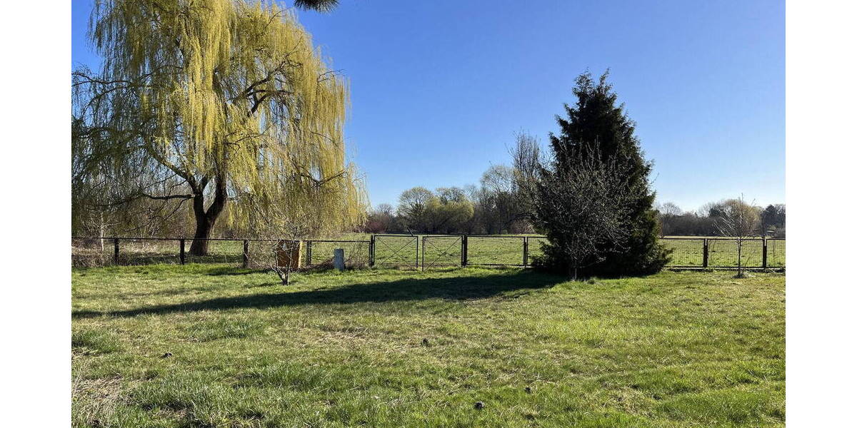 Grundstück Berlin Niederschönhausen - 300.000&euro; | Angebot:26188299