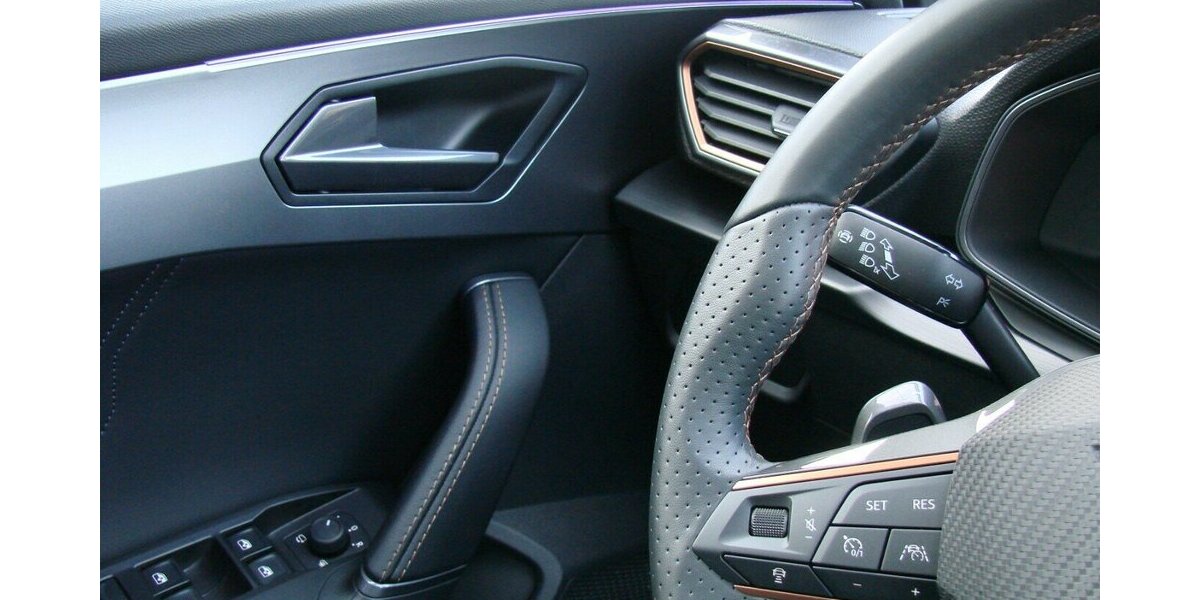 Cupra Leon ST eTSi ACC Panorama Vision Plus LED Beats 5.999 km 27.980 &euro; Falkensee 14612