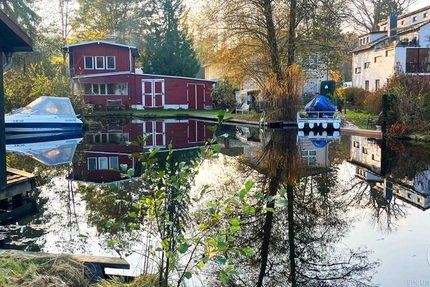 DIREKTER WASSERZUGANG: EINFAMILIENHAUS MIT EINLIEGERWOHNUNG UND BOOTSHAUS IM SÜDOSTEN BERLINS - IDEAL FÜR WASSERSPORTLER! 9 zimmer