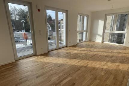 Helle 3 Zimmer Wohnung mit großem Balkon - Neubau Erstbezug 3 zimmer