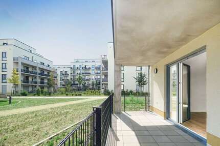 Wohnung zum Mieten in Berlin 1.716 € 103 m²