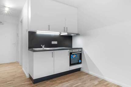 Wohnung Berlin Friedrichsfelde - 1 Zimmer, 28 m&sup2;, 870&euro; | Angebot:27083733