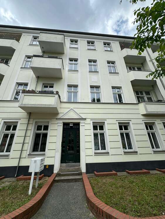 Wohnung zum Mieten in Berlin 1.211 € 94.96 m² 3 zimmer
