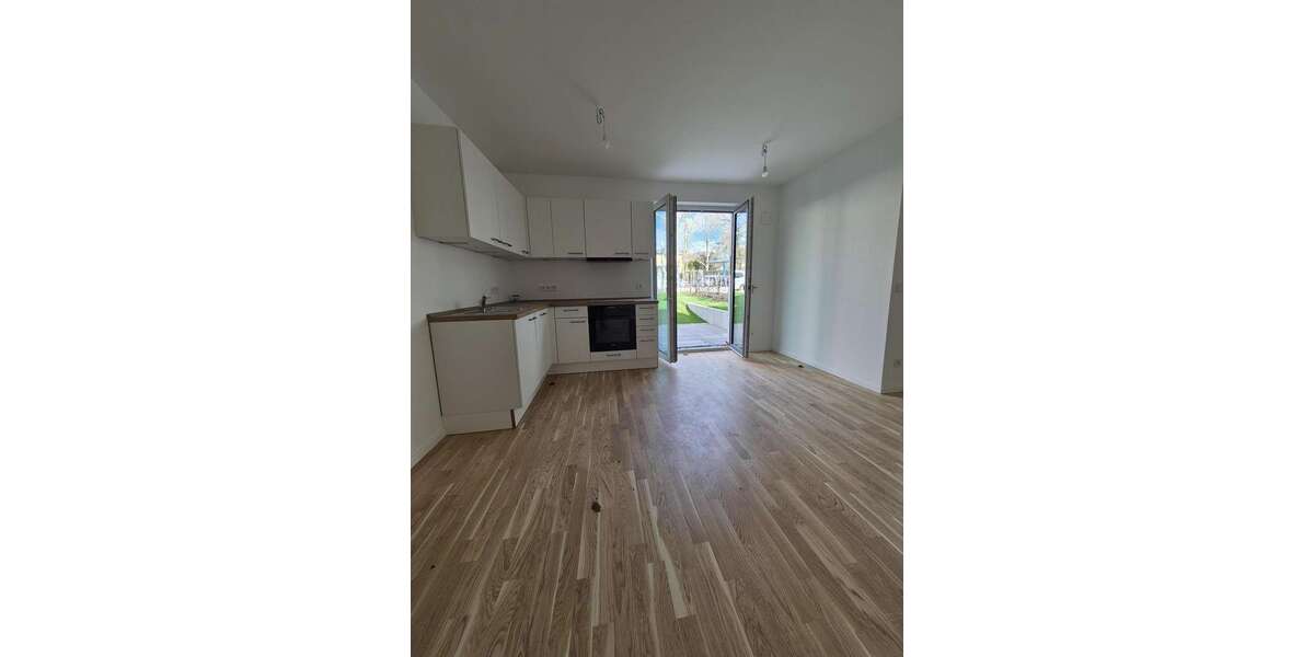 Etagenwohnung Berlin Lichterfelde - 1 Zimmer, 43 m&sup2;, 1.300&euro; | Angebot:27080761