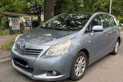 Toyota Verso 222.370 km 3.250 &euro; Berlin 12351