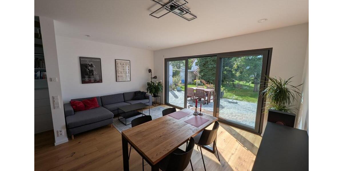 Doppelhaushälfte Berlin Marzahn-Hellersdorf - 4 Zimmer, 137 m&sup2;, 2.600&euro; | Angebot:26477887