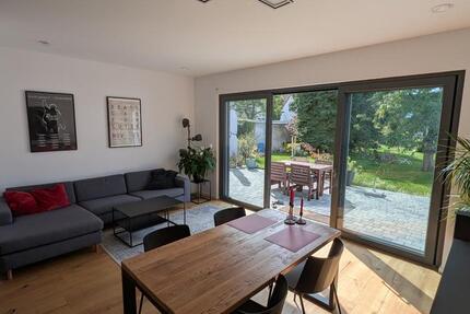 Haus Berlin Marzahn-Hellersdorf - 4 Zimmer, 137 m&sup2;, 2.600&euro; | Angebot:26477887