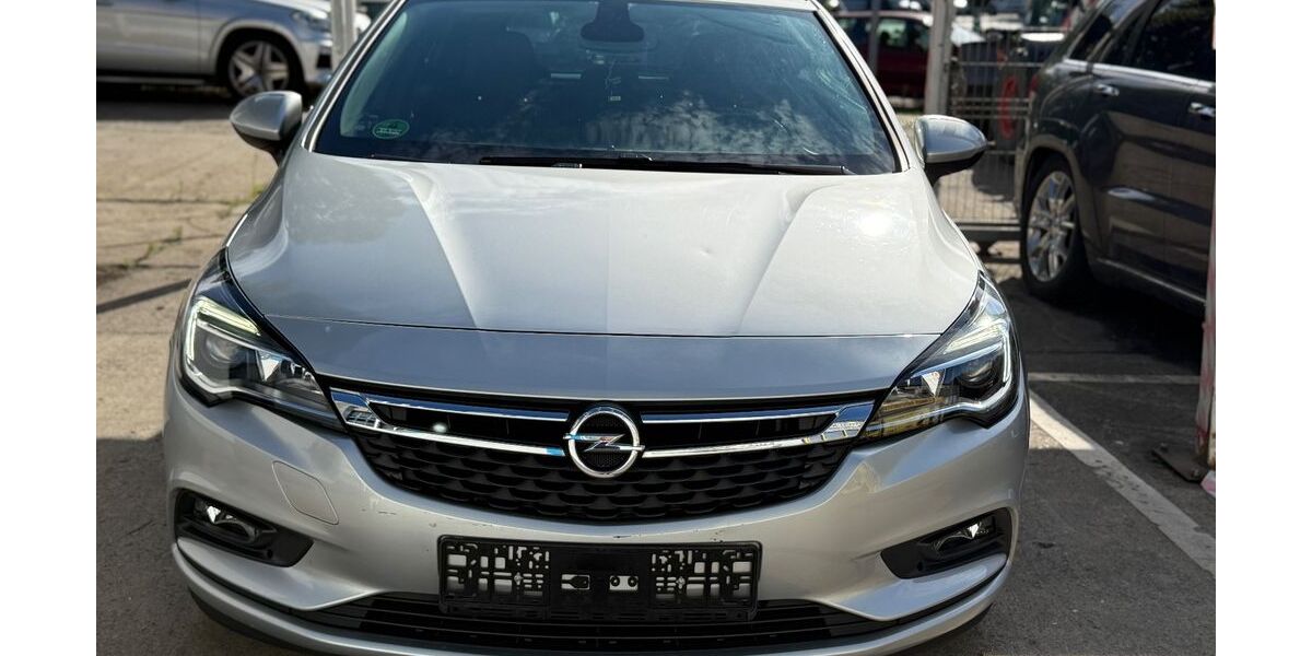 Opel Astra 30.000 km 9.999 &euro; Berlin 12555