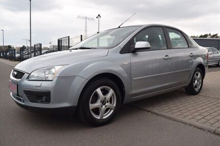 Ford Focus 77.700 km 4.499 € Wildau 15745