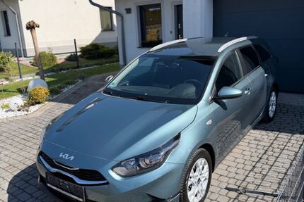 Kia ceed / Ceed 32.300 km 17.500 &euro; Stahnsdorf 14532