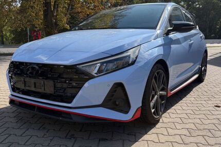 Hyundai i20 24.107 km 24.990 &euro; Berlin 13407