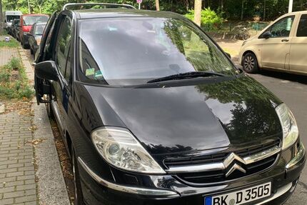 Citroen C8 240.000 km 2.500 € Berlin 13359