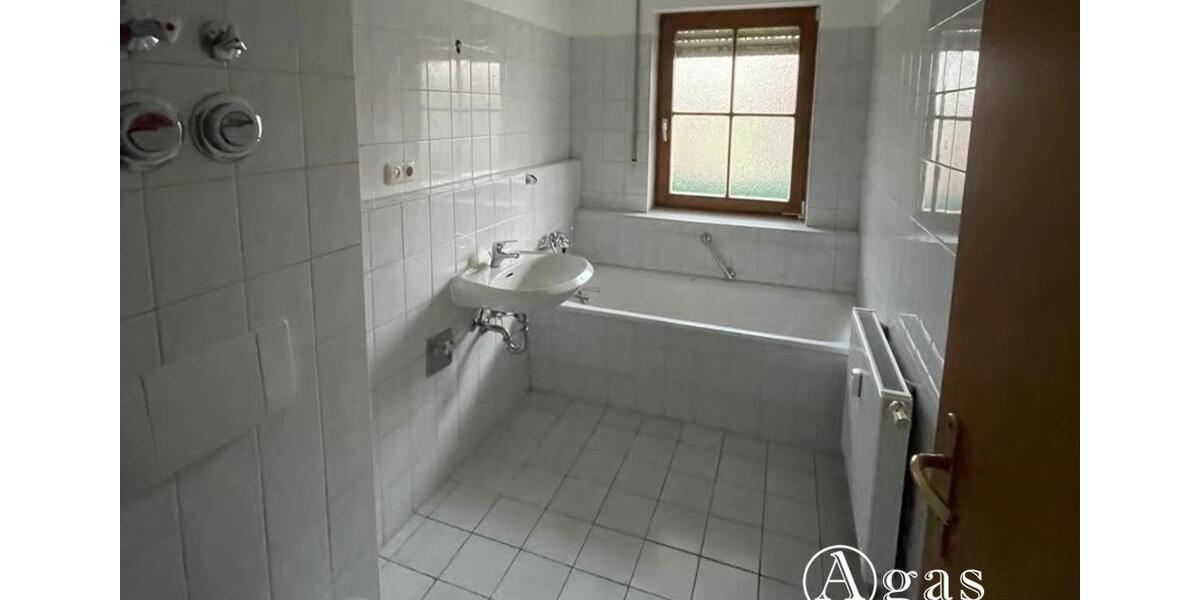 Etagenwohnung Leegebruch - 4 Zimmer, 94 m&sup2;, 950&euro; | Angebot:26462716