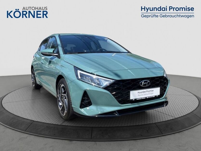 i20