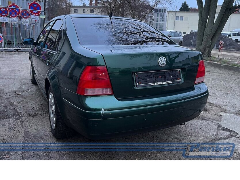 VW Bora Comfortline 1.6*Export*Klima* 210.843 km 1.450 € Berlin 13187