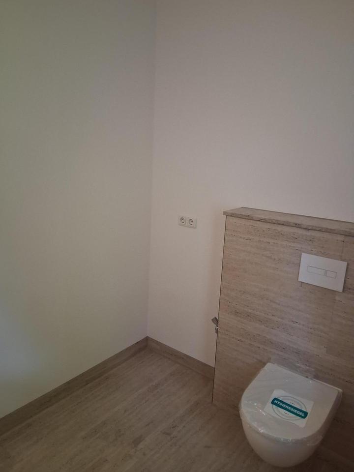 Schöne neu errichtete 3 bis 4 Zimmer-Dachgeschosswohnung mit geh. Innenausstattung und Dachterrasse zimmer