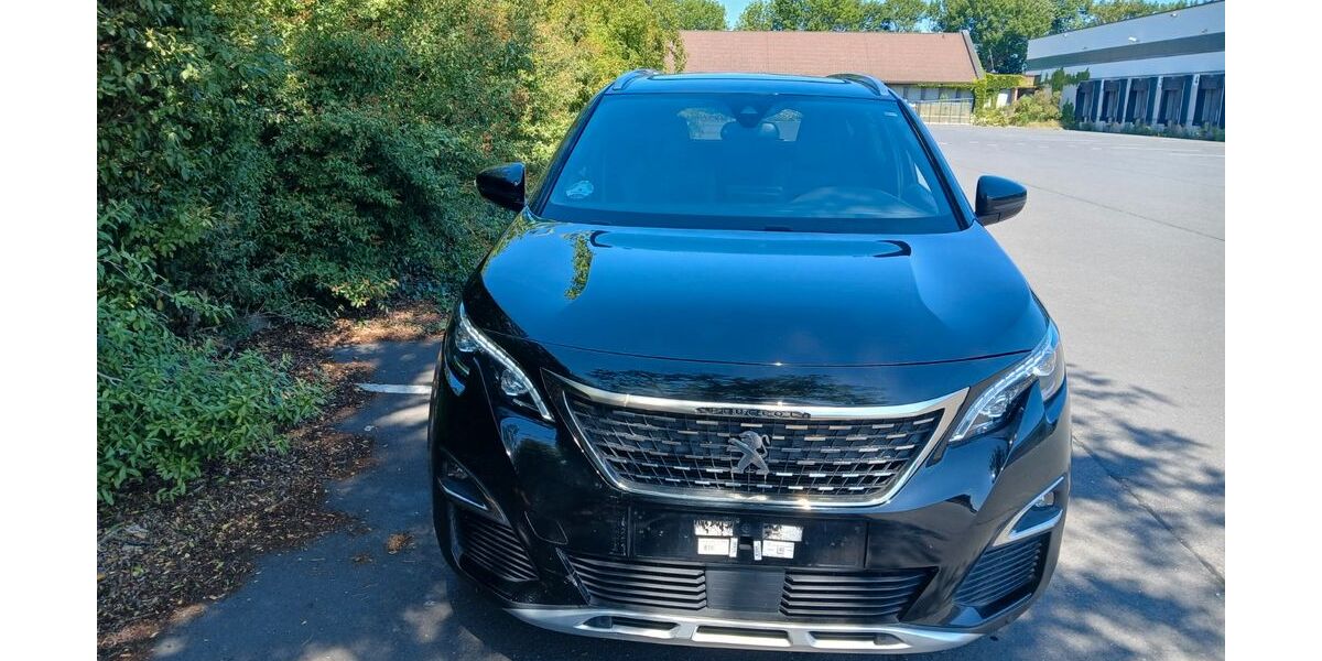 Peugeot 5008 130.000 km 15.999 &euro; Mittenwalde 15749