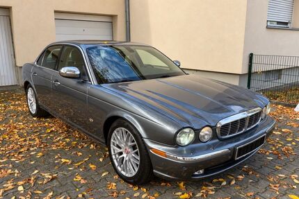 Jaguar XJ 179.000 km 7.990 &euro; Berlin 12349