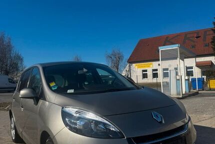 Renault Scenic 156.000 km 1.890 &euro; Velten 16727