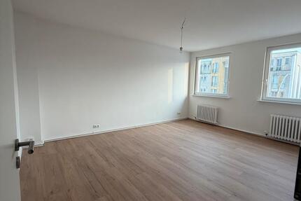 Wohnung Berlin Reinickendorf - 3 Zimmer, 70 m&sup2;, 1.300&euro; | Angebot:25719307