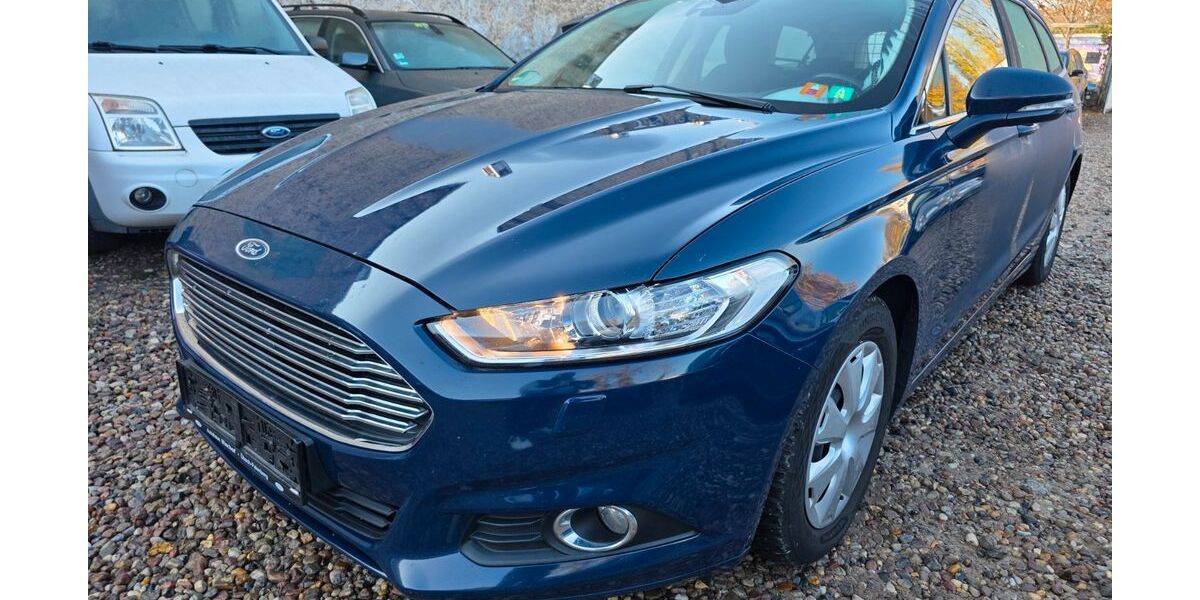 Ford Mondeo 204.000 km 6.450 &euro; Berlin 10245