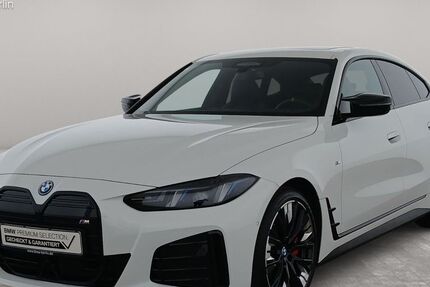 BMW i4 11.491 km 63.880 &euro; Berlin 12683