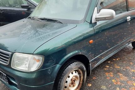 Daihatsu Cuore 87.000 km 1.450 &euro; Berlin 12349