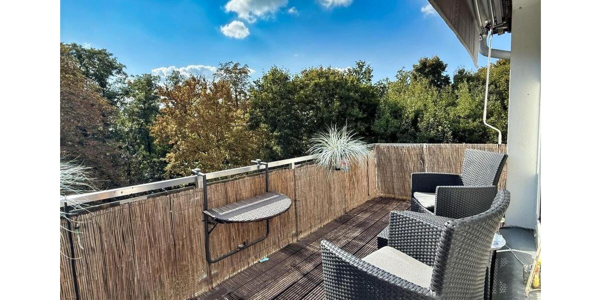 Dachgeschoßwohnung Ahrensfelde - 3 Zimmer, 93 m&sup2;, 1.300&euro; | Angebot:25895326