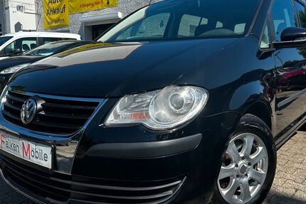 VW Touran 238.000 km 3.000 &euro; Berlin 13127
