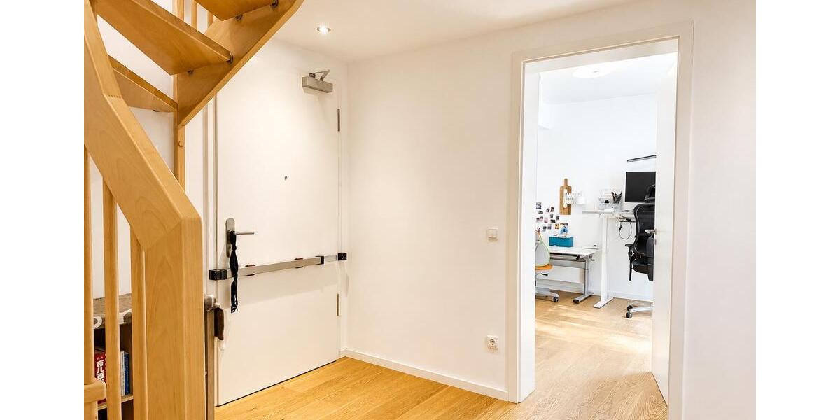Maisonettenwohnung Kleinmachnow - 4 Zimmer, 135 m&sup2;, 2.200&euro; | Angebot:26578380